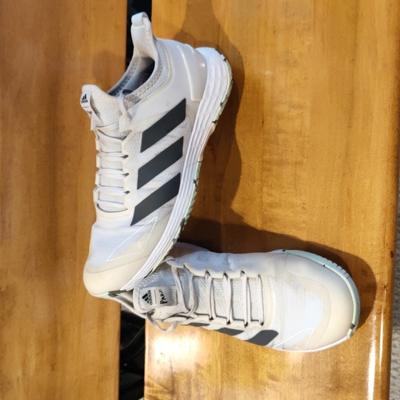 adidas Other - Adidas Adizero Ubersonic Parley men's 10.5 shoes white gray and green